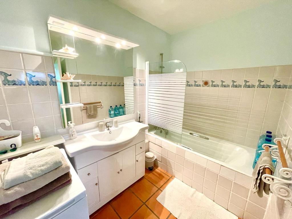 Guadeloupe- Saint-Francois- Residence Anse Des Rochers - Appartement Quart De Villa Etage - Vue Mer- 4 Personnes - Lit Bebe Sur Demande - Citerne Et Wifi Prives -Animaux Ok-Acces Plage Direct -Apnee Bien-Etre Experience Sur Demande Avec Instructeur A 外观 照片
